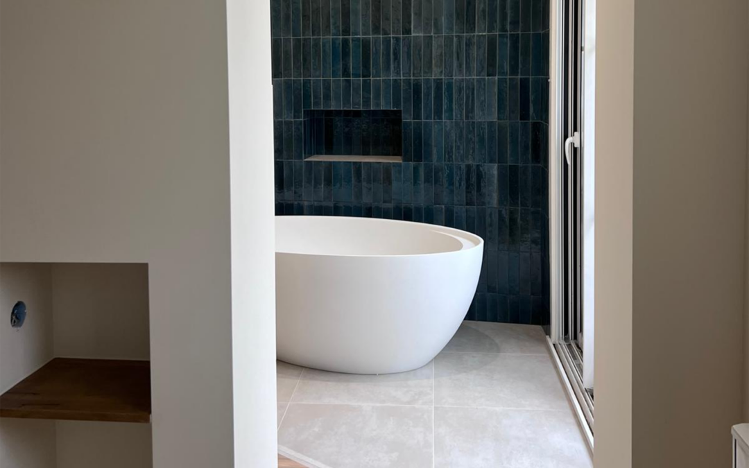 LNO – Finitions en cours de la partie chambre et salle de bain – Chamant