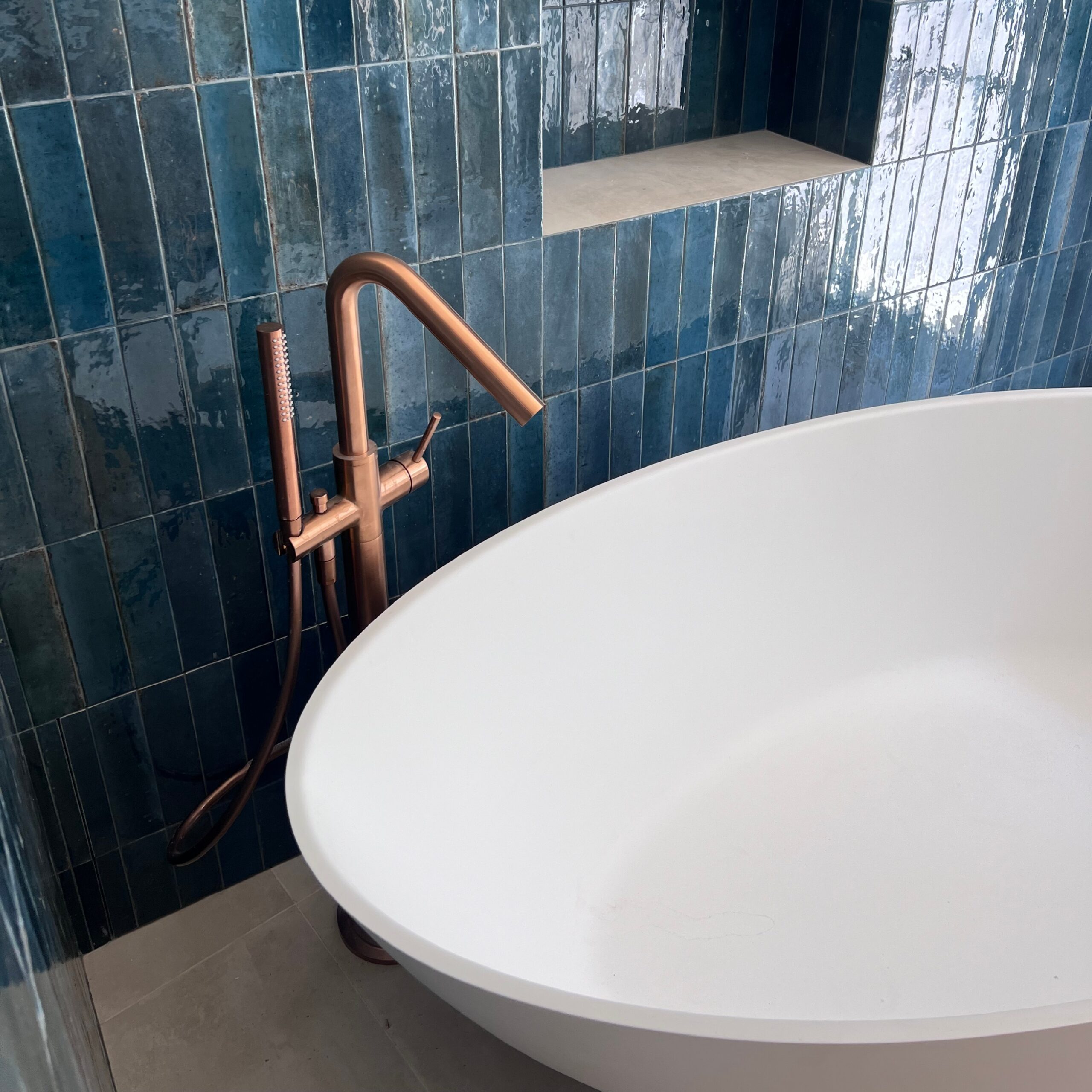 Création d'une master - chambre, salle de bain et dressing à CHAMANT